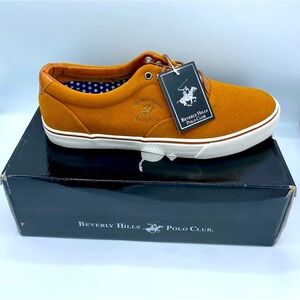 NEW✨ Beverly Hills Polo Club✨
Brown Suede Boat Sneakers Mens Shoes Size: 12